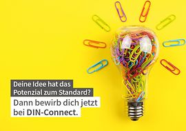 Glühbirne auf gelbem Hintergrund - Deine Idee hat das Potenzial zum Standard? Dann bewirb dich jetzt bei DIN-Connect